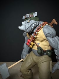 Image 2 of STOCKREADY RESIN ART TOY