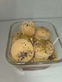 Image 2 of Snickerdoodle candle