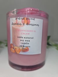 Image 1 of 10 oz Strawberries and Cream Candles
