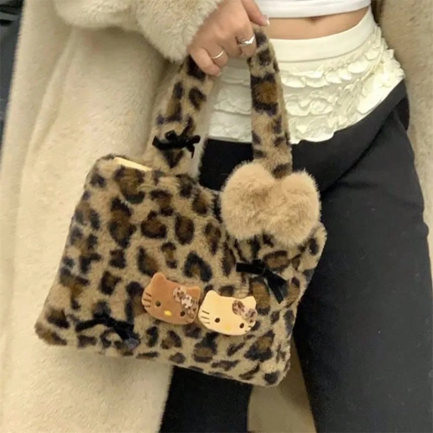 Image of Kitty Leopard Print Faux Fur Bag🐆