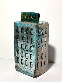 Image 4 of HOTEL no 2