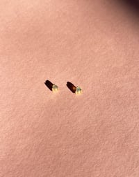 Image 1 of Boucles d'oreilles puces Pam | Opale