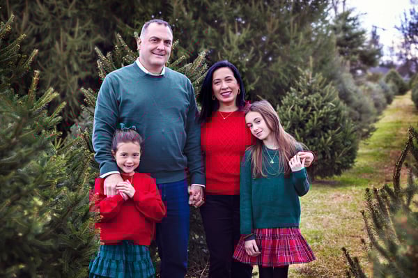 Image of Family/Holiday Petite Session Balance 