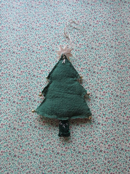 Image of Christmas Tree ornament 1
