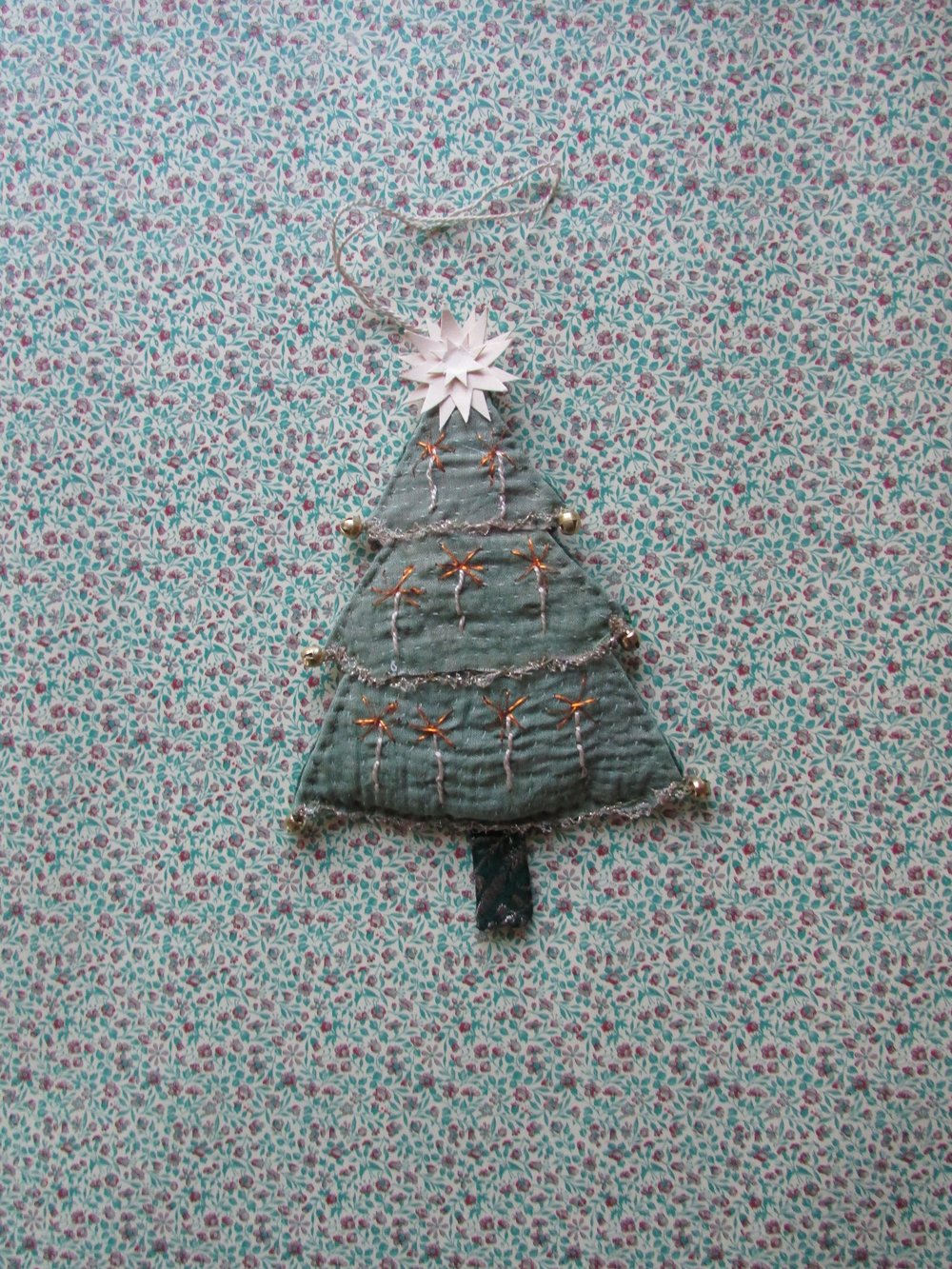 Image of Christmas Tree ornament 5