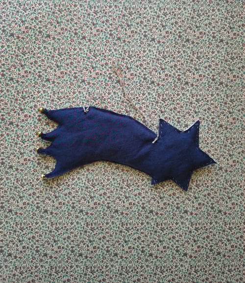 Image of Christmas Shooting Star 1