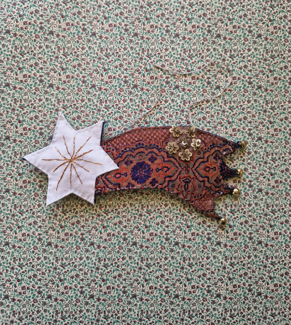 Image of Christmas Shooting Star 1