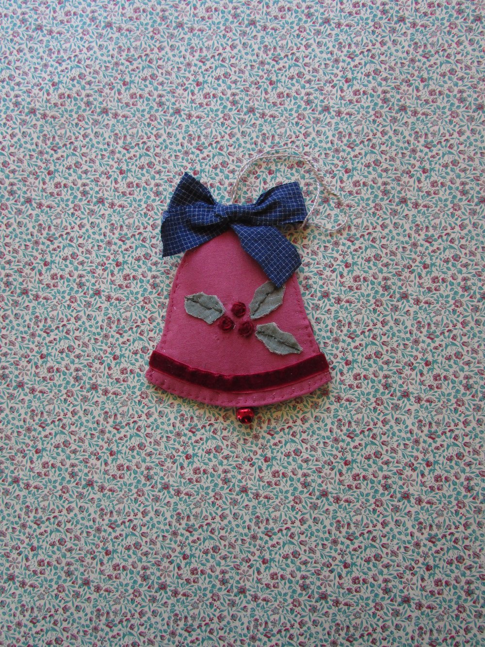 Image of Christmas bell ornament 1