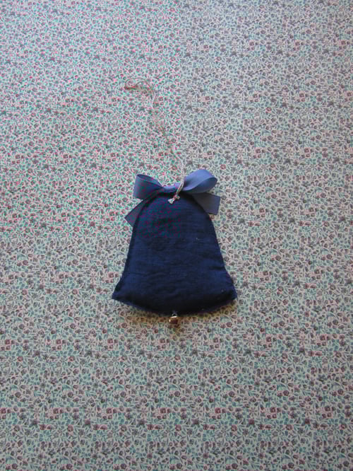 Image of Christmas bell ornament 2