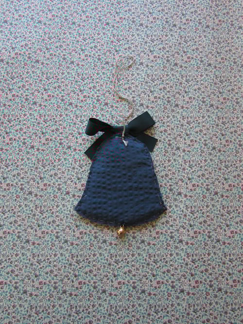 Image of Christmas bell ornament 3