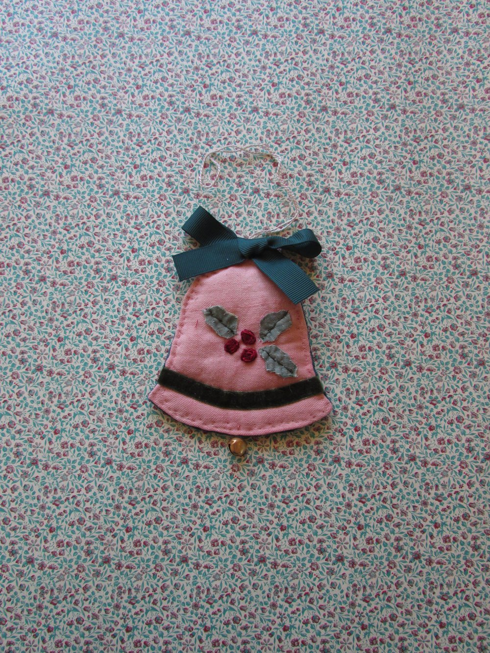 Image of Christmas bell ornament 3