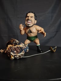 Image 1 of King of Toy IWA Japan Tiger Jeet Singh [With Brown Turban and Sword] *USED *