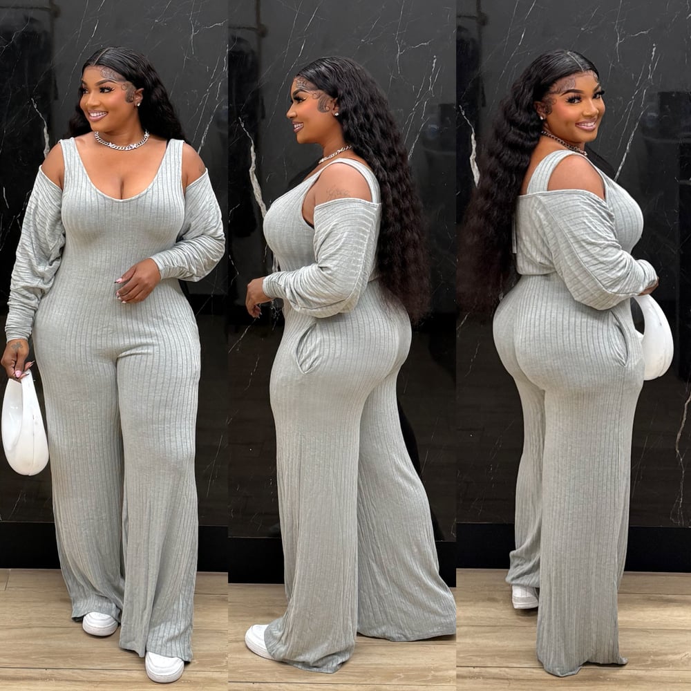 Image of JUST CHILL JUMPER 