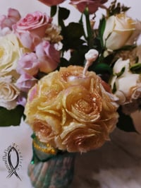 Image 4 of A Bouquet of Rose's w/Sample 12.5oz