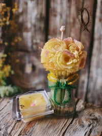 Image 1 of A Bouquet of Rose's w/Sample 12.5oz