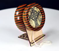 Image 5 of Fractal Lightning Celtic Cross Spectraply yo-yo, #2025-268