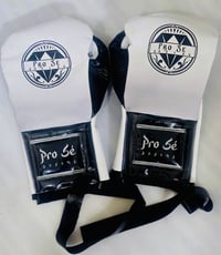 Image 2 of Pro Sé Gray Gradient Pro Fight Gloves