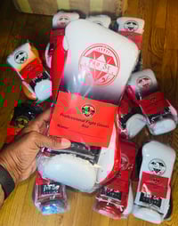 Image 3 of Pro Sé Red Gradient Pro Fight Gloves