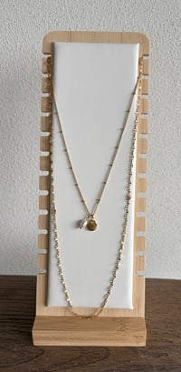Image 4 of Pearl Scallop Necklace 