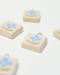 Image 3 of Fleur bleue