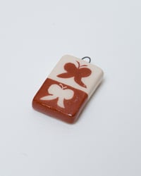 Image 1 of Papillons terracotta / Terracotta butterflies