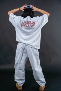 Image 2 of KISSES OVERSIZED BOXY TEE ( WHITE )