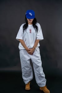 Image 3 of KISSES OVERSIZED BOXY TEE ( WHITE )