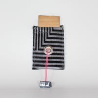 Image 2 of Ski Skin Card Wallet g1