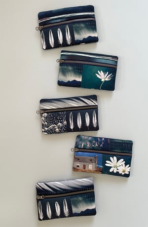 Image of Feather mountain, rectangular zipper purse