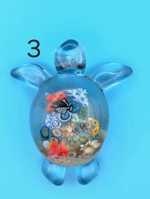 Image of Mini turtle pendant