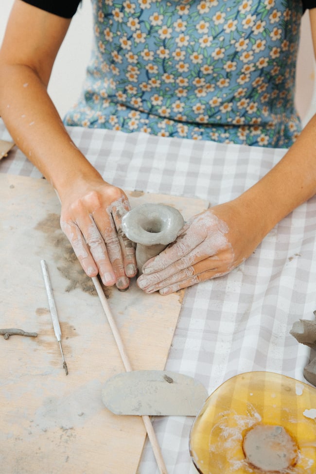 TALLER - Diseño de producto aplicado a la cerámica. Joyería Cerámica.