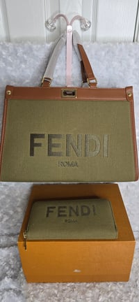 Image 1 of Large Green Fierce & Fab Tote w/Long wallet