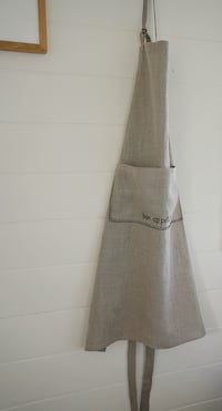 Image 3 of natural flax apron with pocket stitched detail