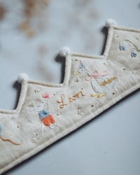 Linen crown for Ellen