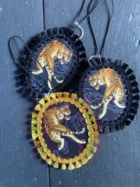 Image 4 of Tiger decoration/ rear view mirror accessory  with choice of gold or black fringe. 