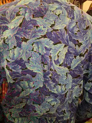 Image of Blue leaves 