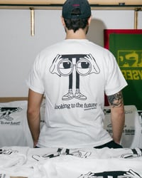 Image 5 of Looking to the future / T-shirt