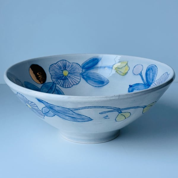 Image of Dahlia Bowl 2 with Gold Moon