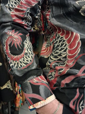 Image of Black dragon 