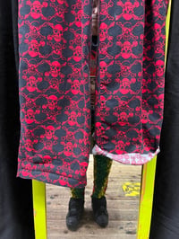 Image 13 of 1980s Life’s A Beach Rare Skull Black & Red Size Sm/ Medium Pants