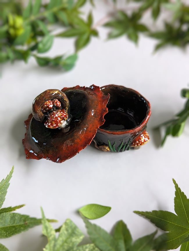 Mushroom Pot