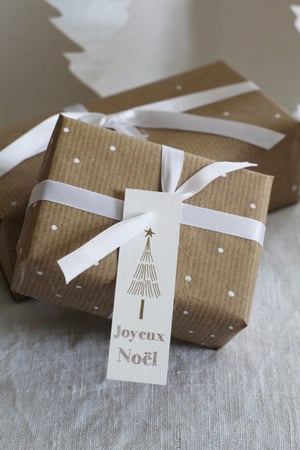 Image of Etiquette cadeaux Noël sapins