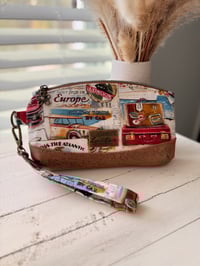 Clematis Wristlet - Travel fabric - Small Size