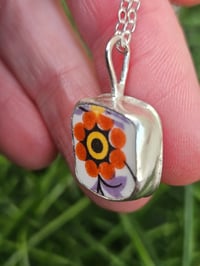 Image 6 of Flower Power Necklace - a piece of broken plate! 