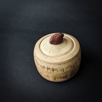 Image 2 of Your Heart Is A Muscle locking lid box