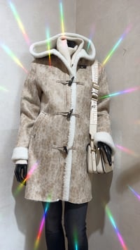 Image 3 of PELLIZA BEIS