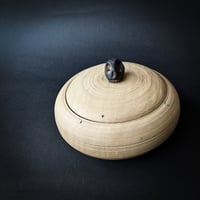 Image 2 of Black skull locking lid box