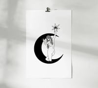 Image 1 of ILLUMINE LA NUIT ÉTERNELLE