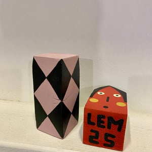 Image of Statuette bois 29 cm