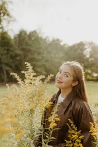 Image 1 of Small Business Sale $100 AND $50 OFF Senior Session